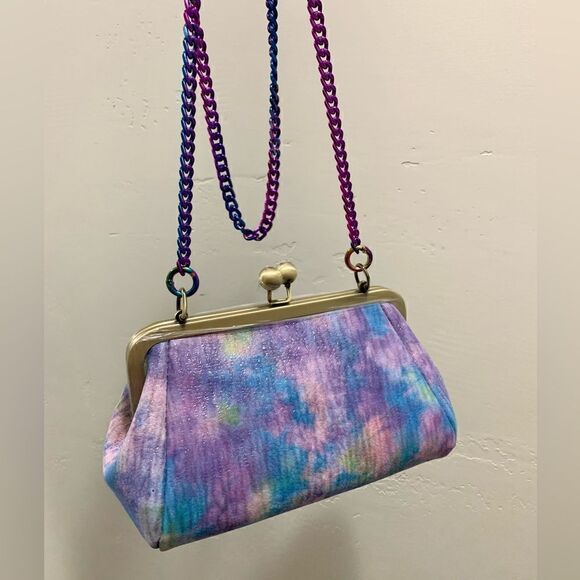 Handmade Genuine Leather Tie-dye Print Kisslock Wristlet/Crossbody & 2 Chains - Picture 10 of 16